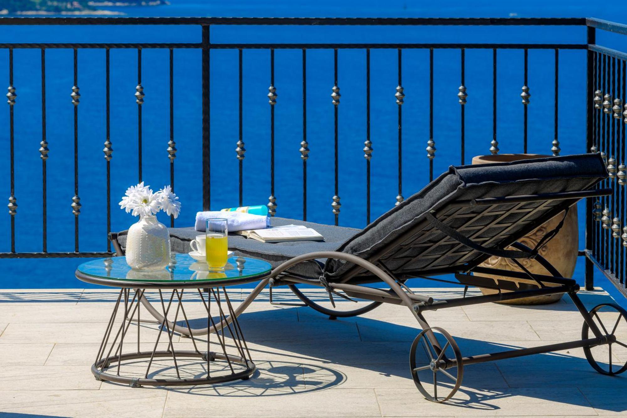 Golden Seaview Holiday Home Mlini Ruang foto