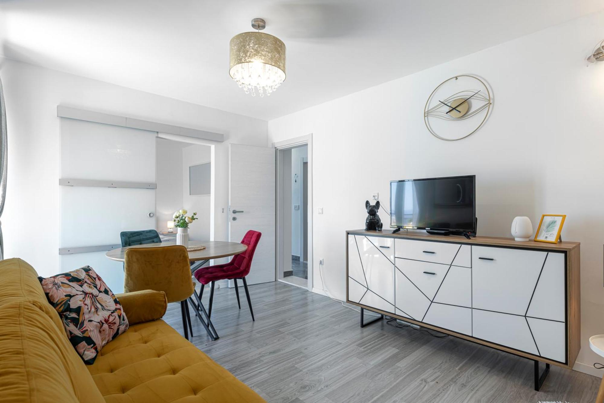 Golden Seaview Holiday Home Mlini Ruang foto